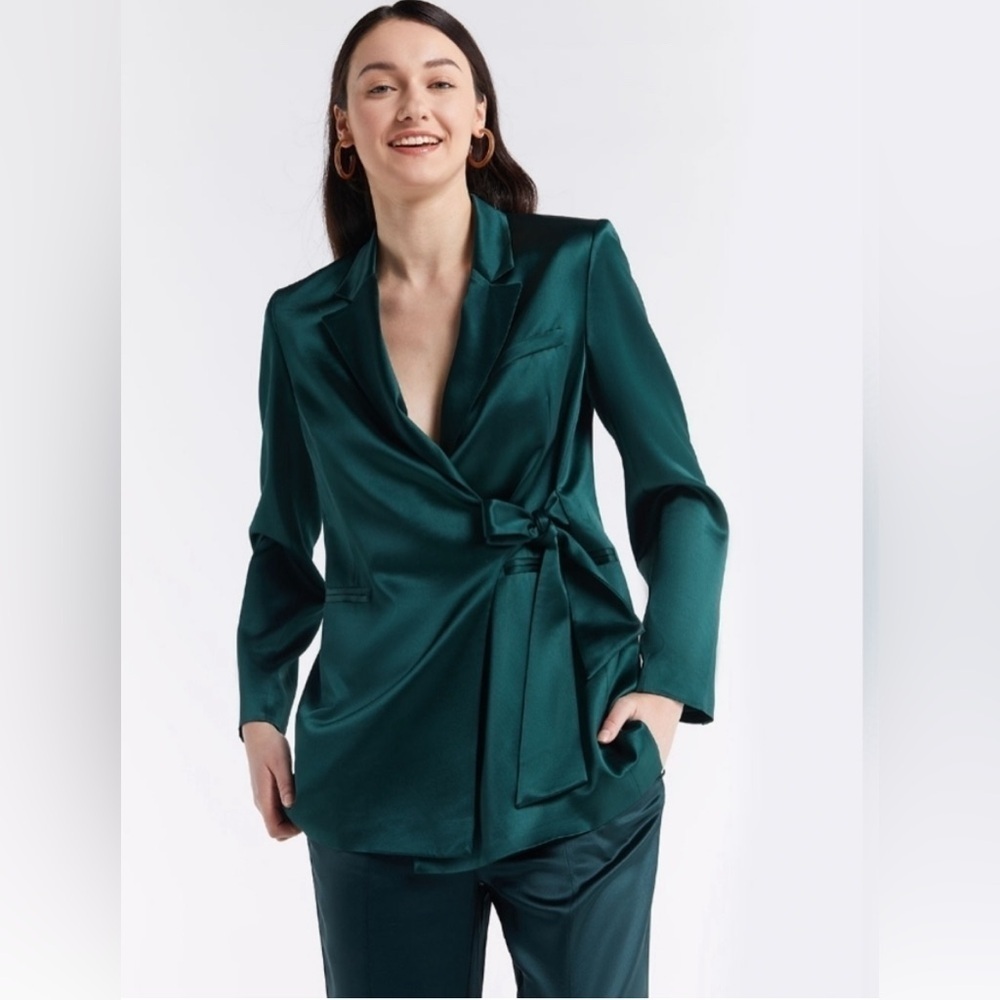 Lattelier Oversized Emerald Green Satin Women's